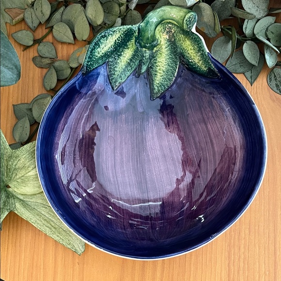 Source Unknown Other - Eggplant Bowl Made in Italy EUC
